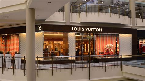 louis vuitton us store locations.